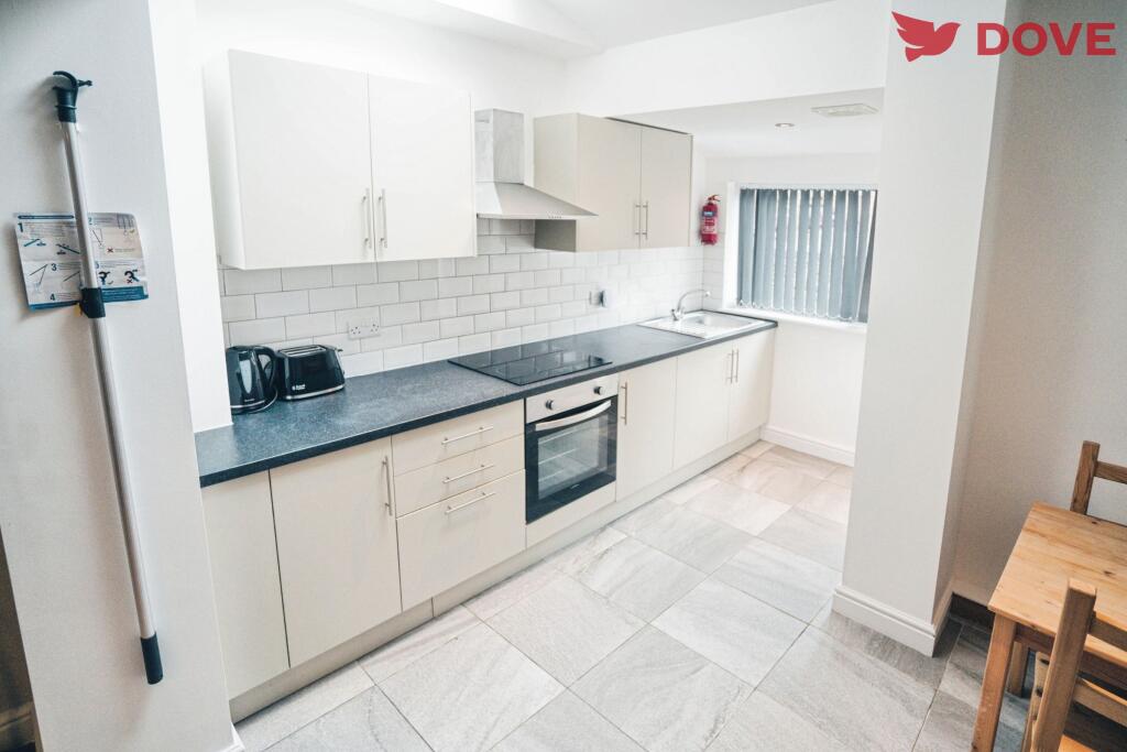 4 bedroom house share for rent in 9a Harefield Road, Ecclesall, S11