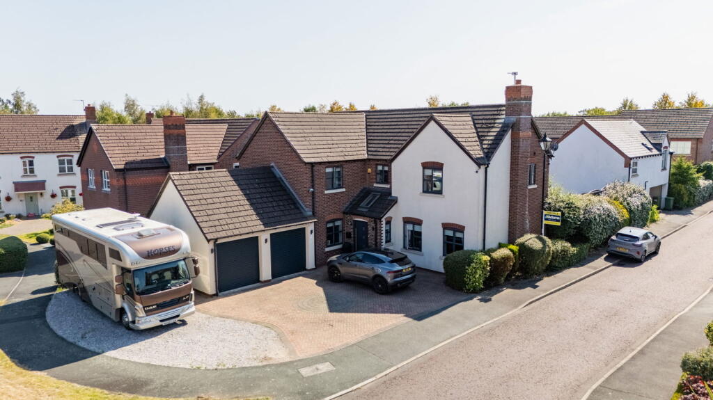 Main image of property: Norlands Park, Widnes