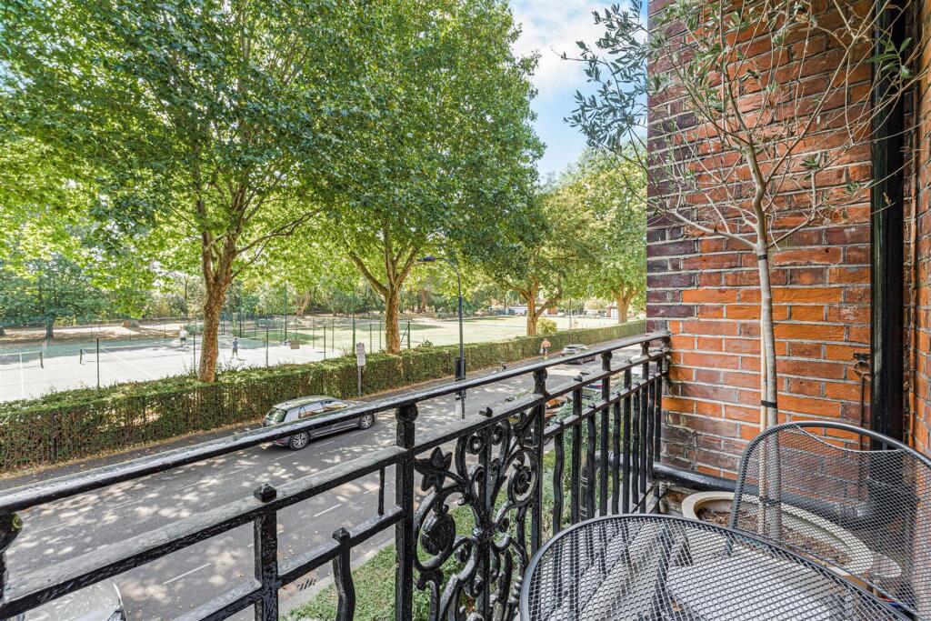 Apartment in London - View 4