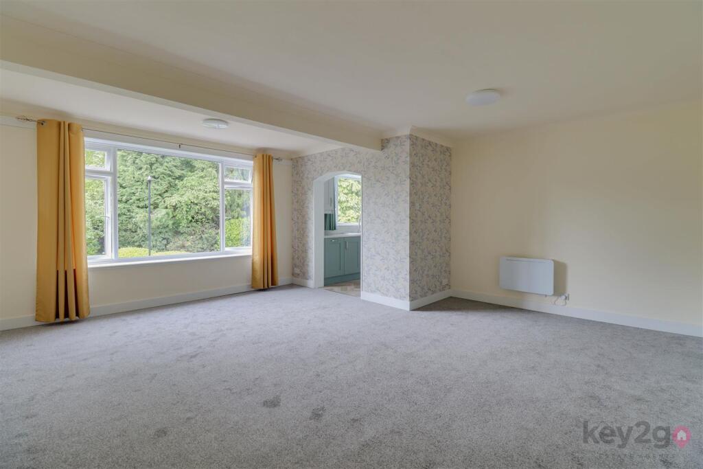 Walton Court, Beauchief, Sheffield, S8 - View 3