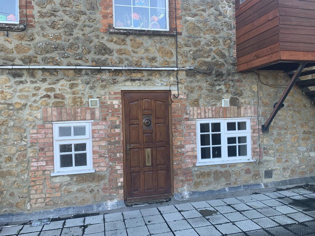 Main image of property: Ilminster