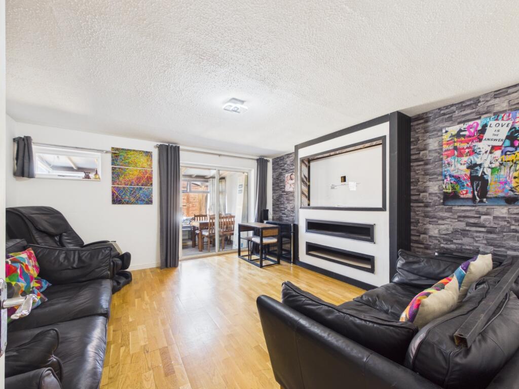 House in Nottingham, Sandiacre - View 4