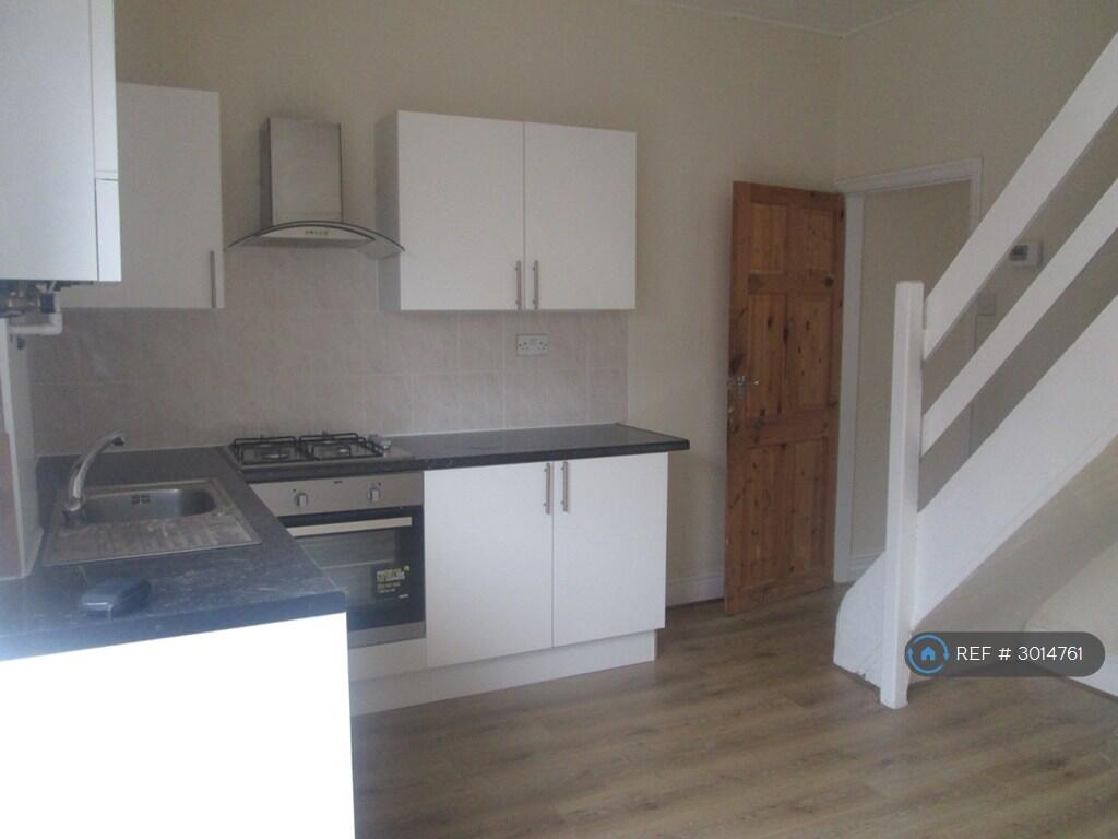 House in Bolton - View 5