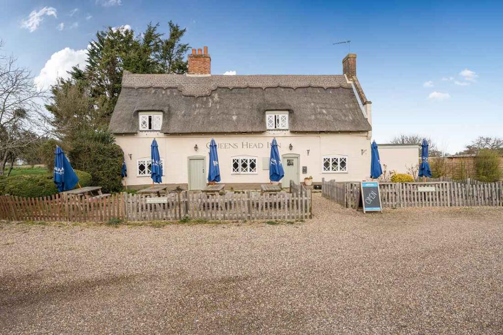 Main image of property: E-619872 - Queens Head, Southwold Road, Halesworth IP19 9JY