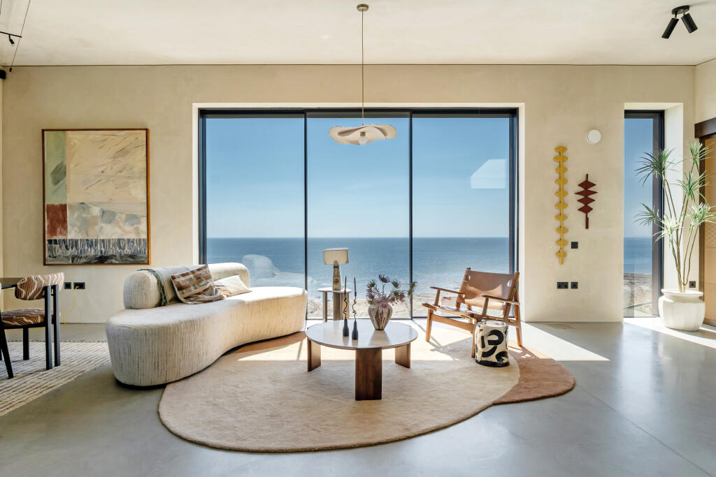 House in Plymouth - View 5