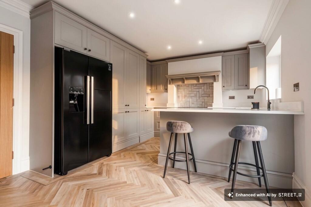 House in Hemel Hempstead - View 3