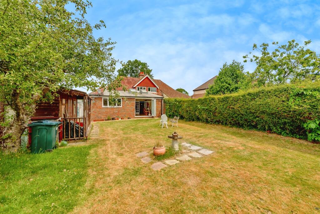 House in Crawley, Northgate - View 3
