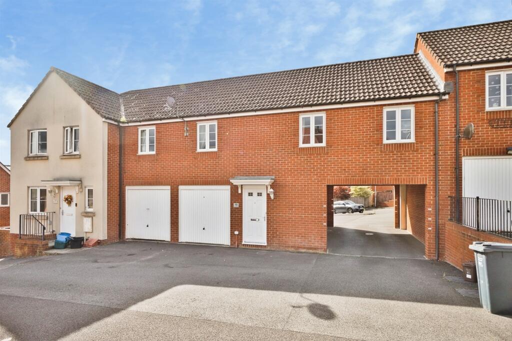 2-bed house on Great Mead, Yeovil, £155,000