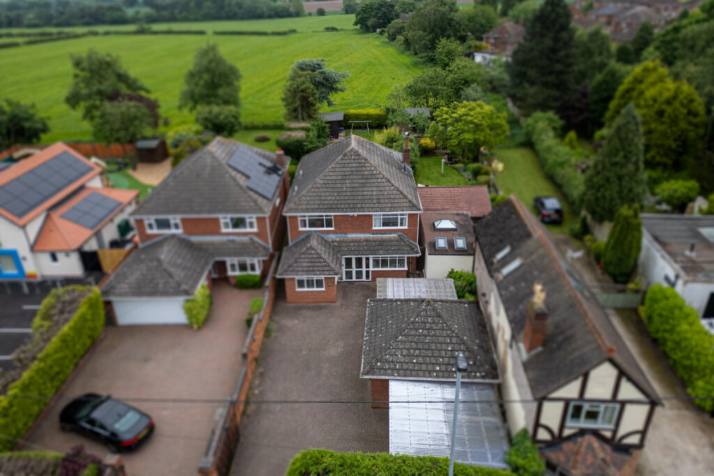 Main image of property: Birmingham Road, Lichfield, WS14