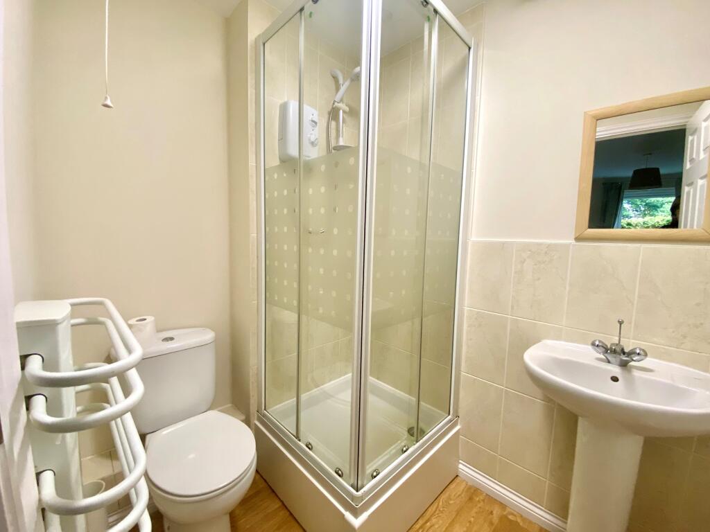 Apartment in Southampton - View 5