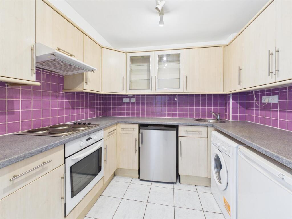 Apartment in Bristol, Conham, Hanham - View 3