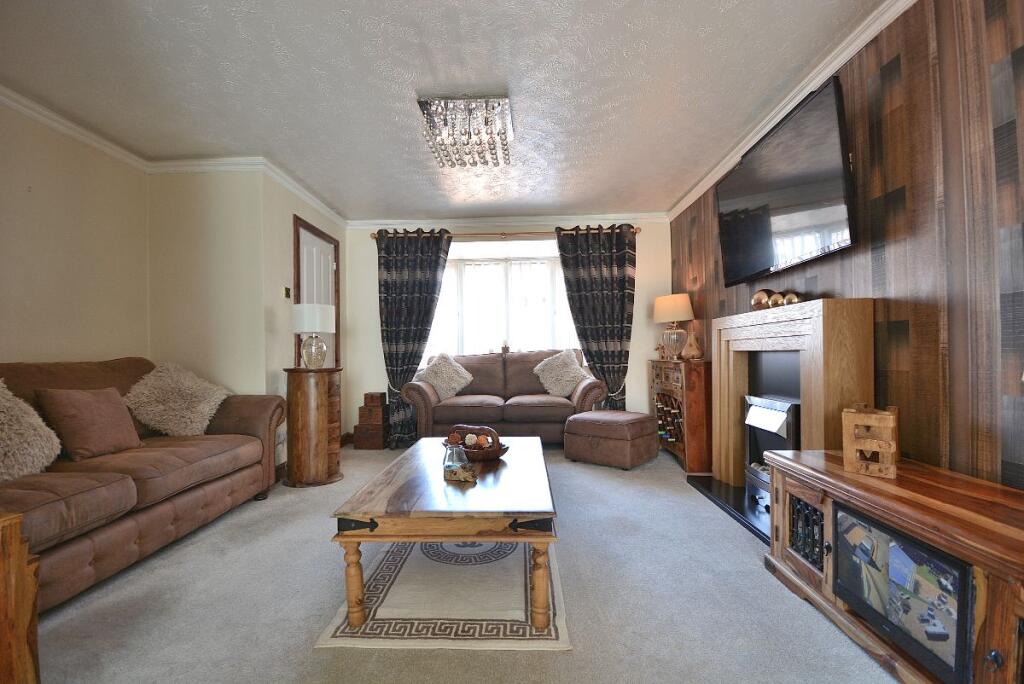 Orchid Close, Kirkby-in-Ashfield photo 5
