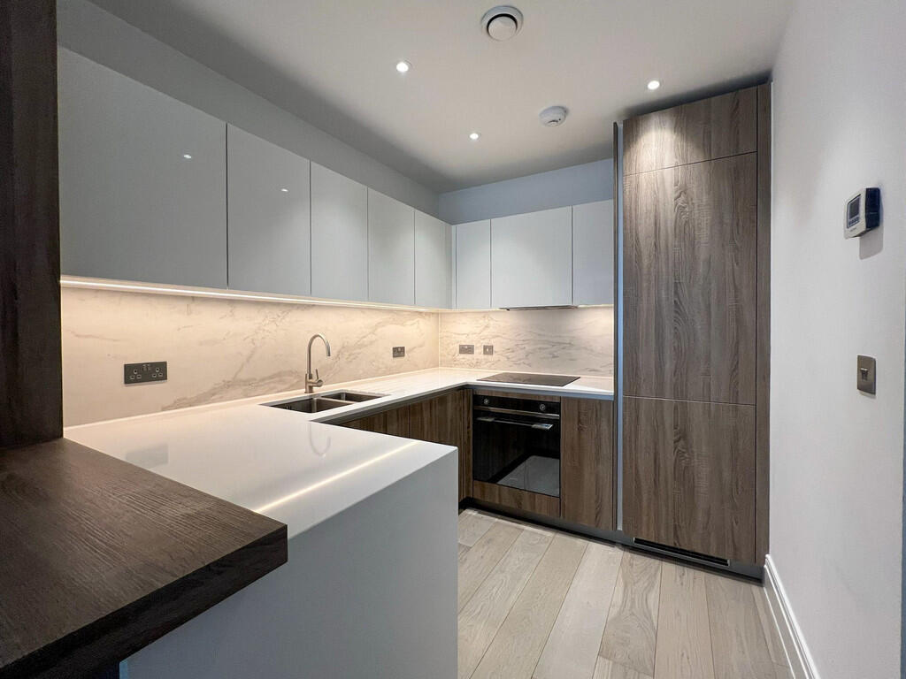 Main image of property: Hamond Court, Queenshurst Square, Kingston Upon Thames