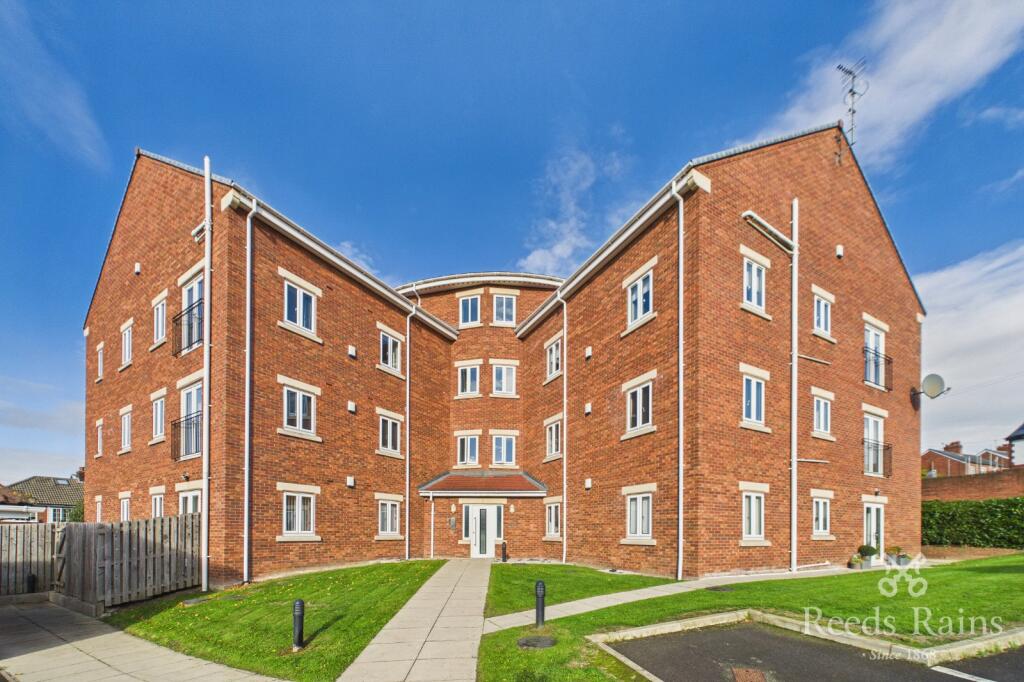Main image of property: Kingsway Gardens, Ossett, West Yorkshire, WF5
