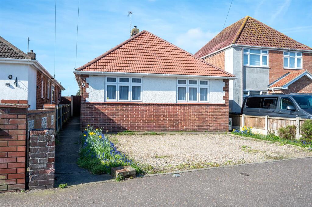 Main image of property: Lynn Grove, Gorleston, Great Yarmouth