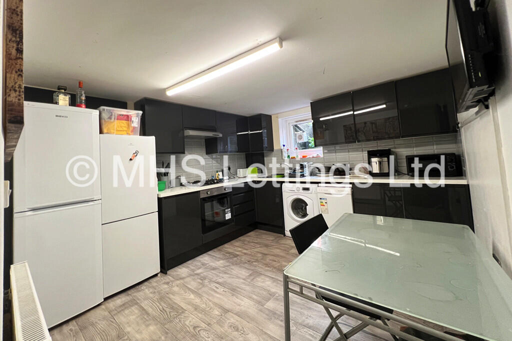 Main image of property: 18 Ashville Avenue, Leeds, LS6 1LX