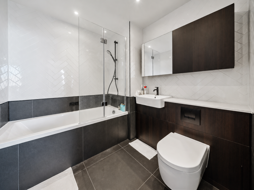 Apartment in London - View 5