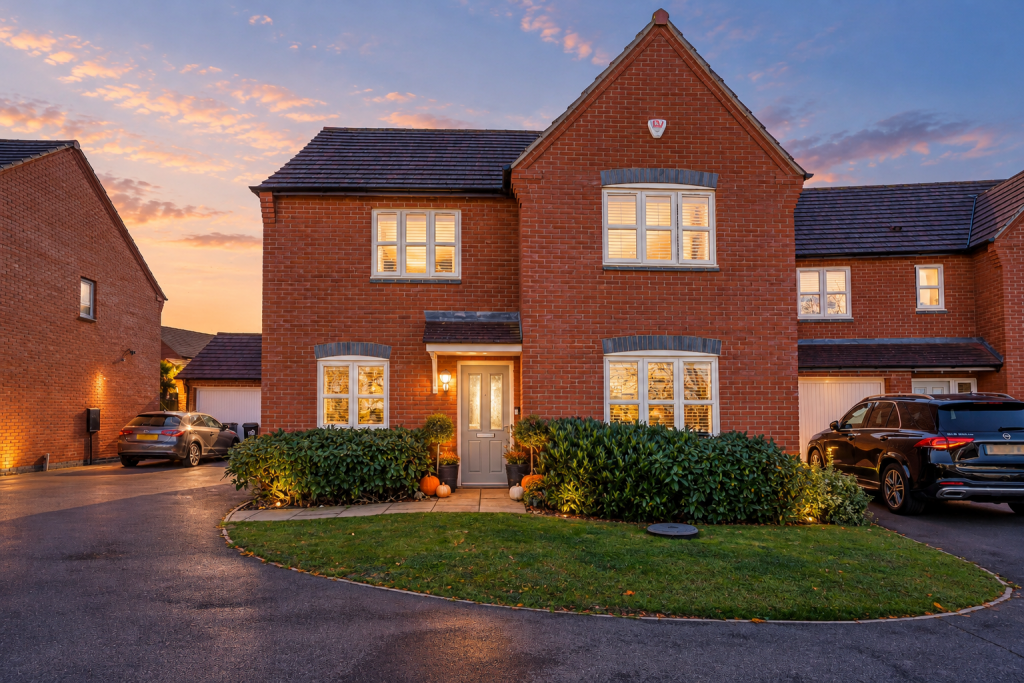 4-bed detached on Raywell Road, Hamilton, Leicester, LE5, £530,000