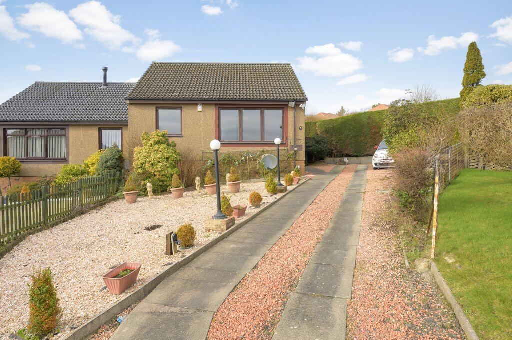 Main image of property: Wilsdene,12 Ormiston Park, Dunfermline, KY12 0XG