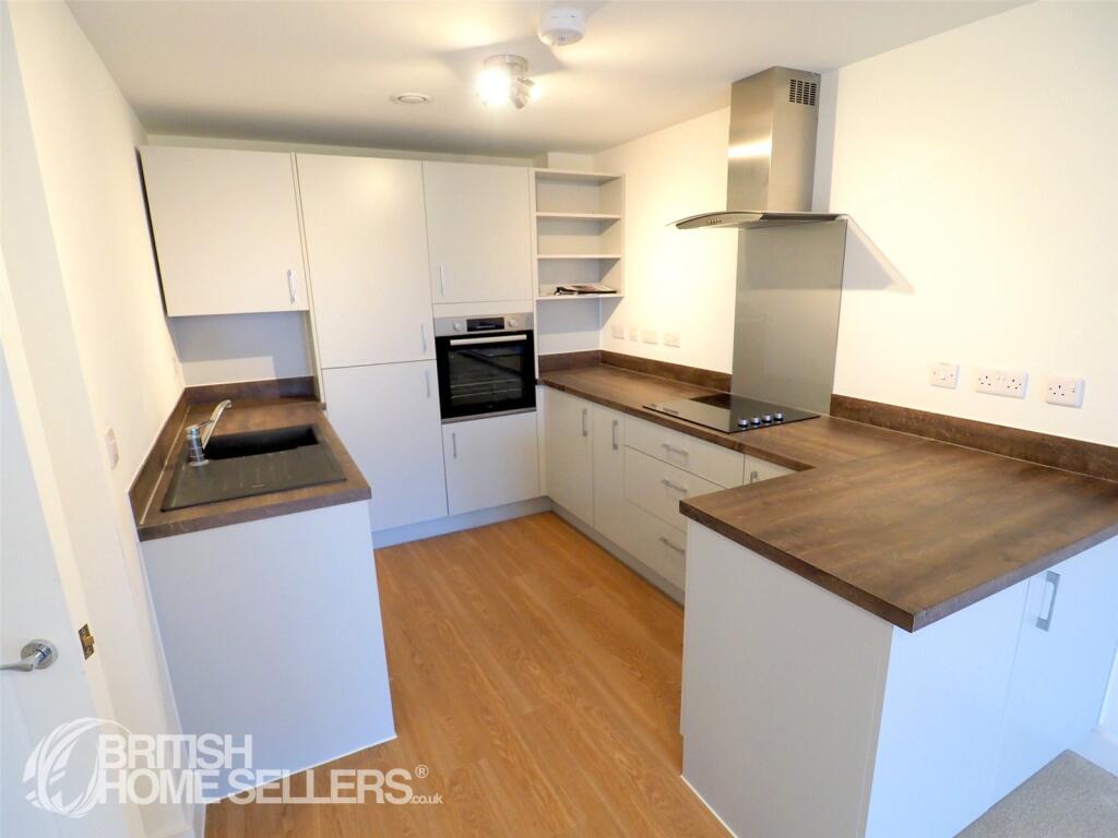 Waveney Court, Harleston, Norfolk, IP20 photo 2
