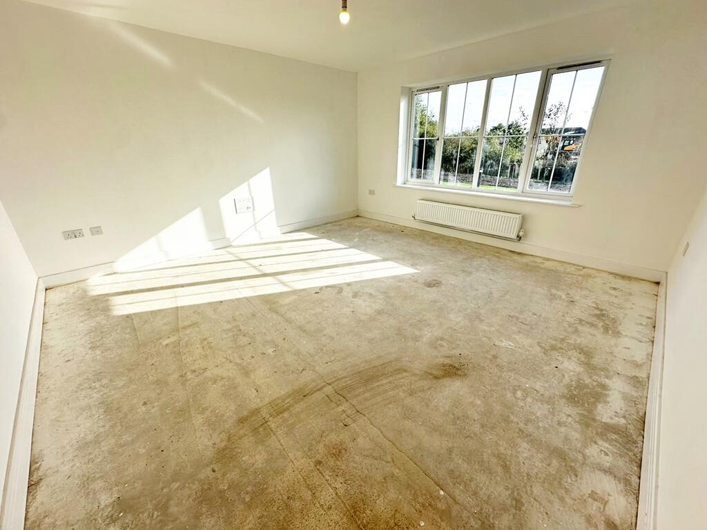 Grange Croft, Westhoughton, BL5 3GA photo 4