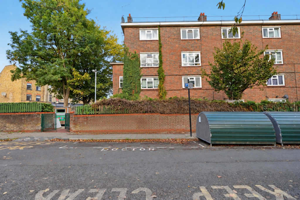 Apartment in London, Finsbury Park - View 2
