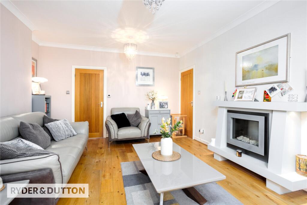 Roundhill Way, Oldham, Greater Manchester, OL4 photo 4