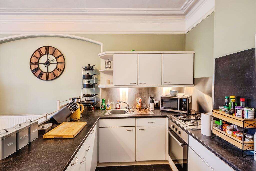Apartment in Hereford, Herefordshire - View 5