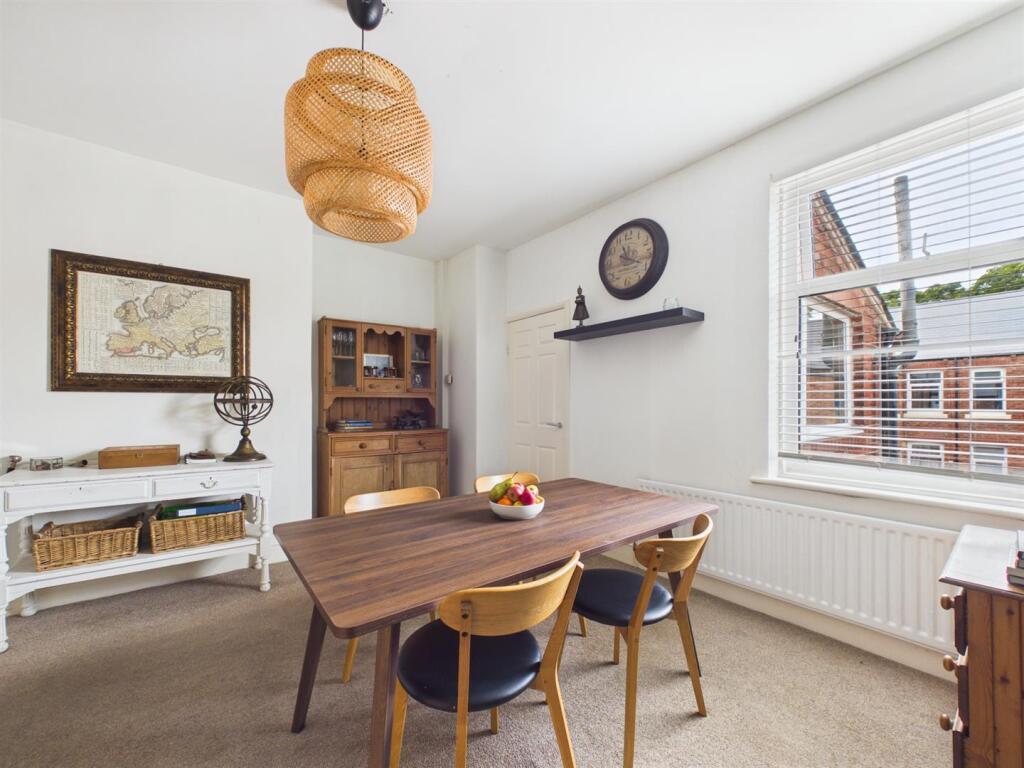 Apartment in North Tyneside, North East - View 5