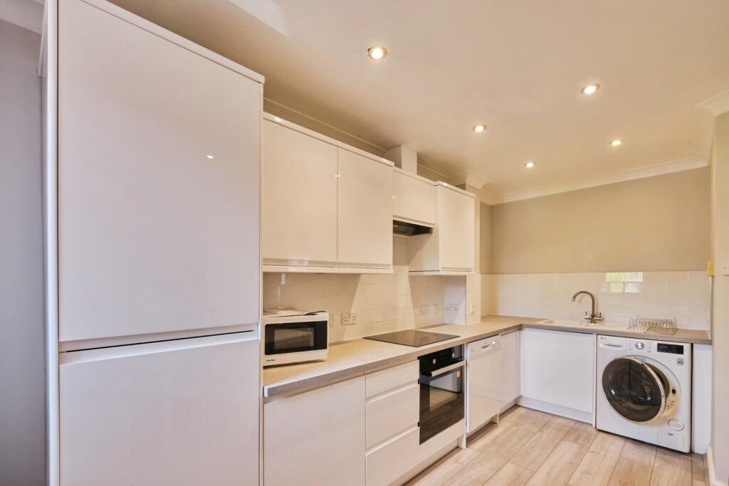 Additional image 2 of Symphony Court, Birmingham, West Midlands, B16