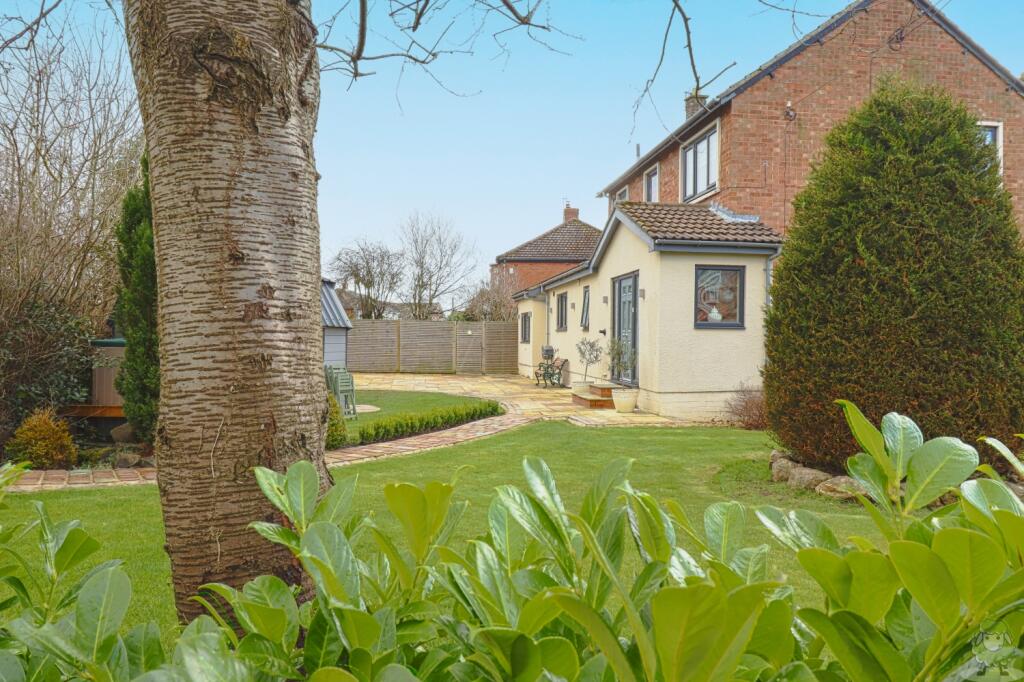 Main image of property: 2 Charlton Grove, Cleadon, Sunderland, Tyne and Wear, SR6