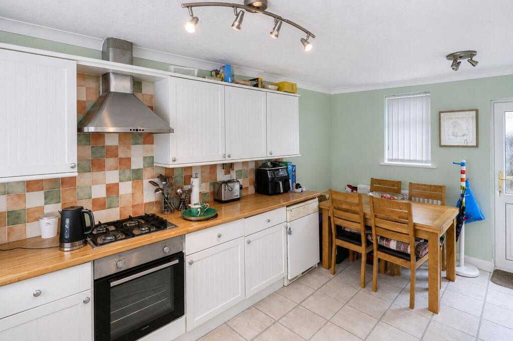 House in Stockton-on-Tees - View 3