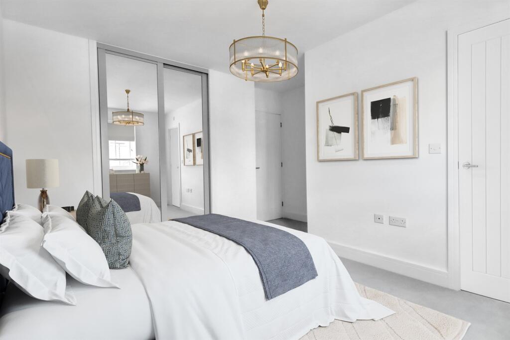 House in Thurrock, Essex - More