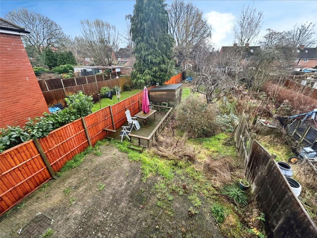 House in Warwick, St John's, Kenilworth - View 4