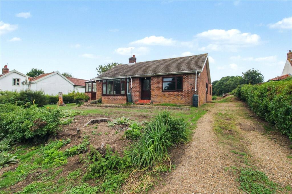 3-bed house on Sunnyside, Woodton, Bungay, Norfolk, NR35, £300,000