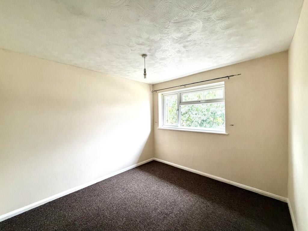 Withyham Close, Eastbourne photo 5