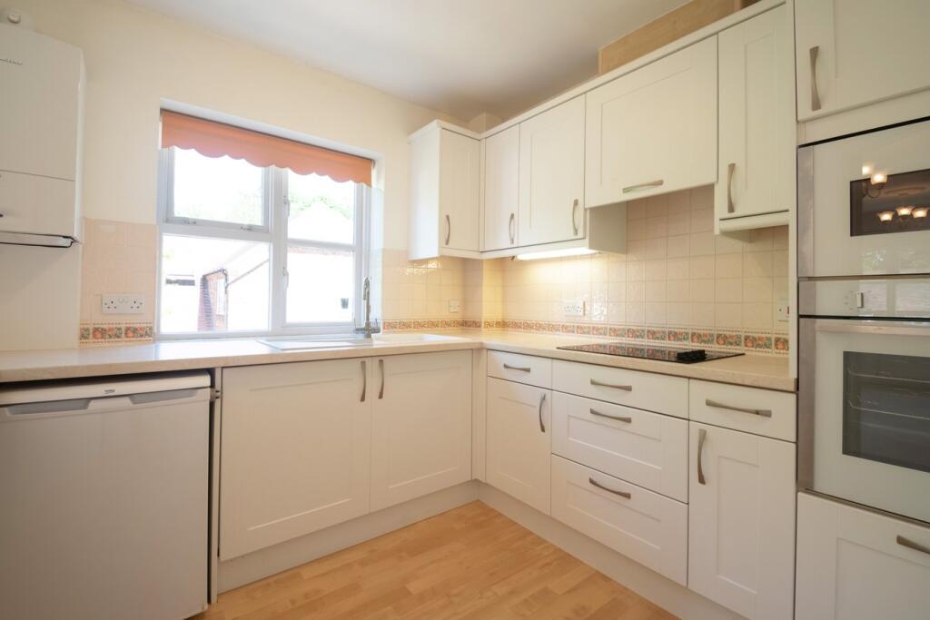 Sun Lane, Harpenden, AL5 photo 4