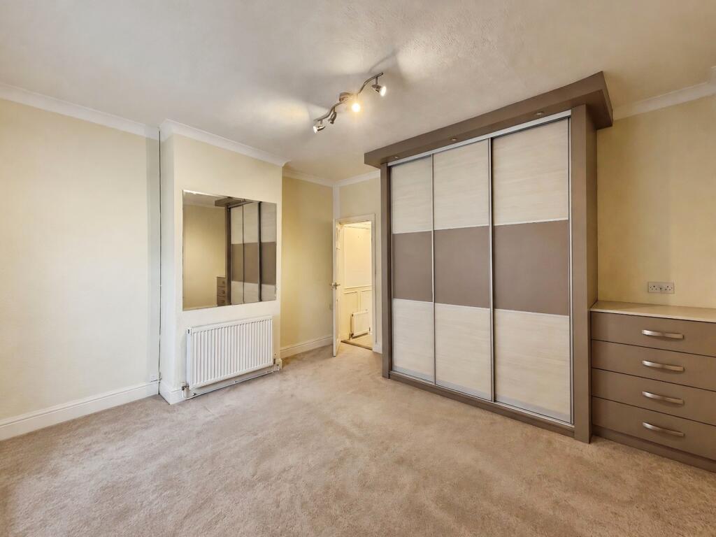 Marsh Street, Cleckheaton, BD19 photo 4