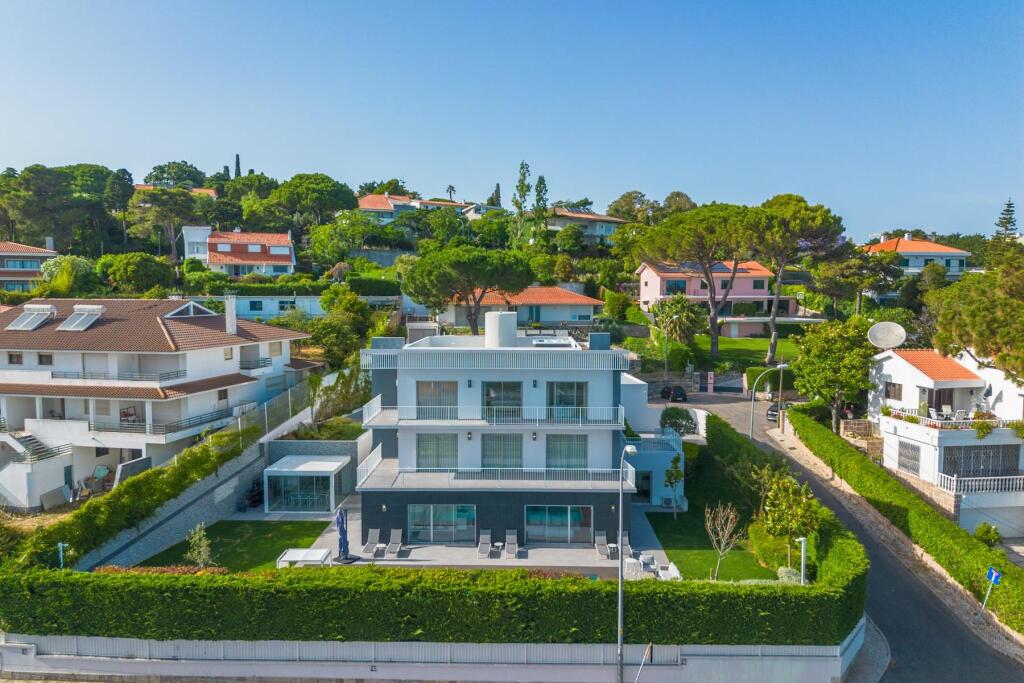 Main image of property: Lisbon, Oeiras