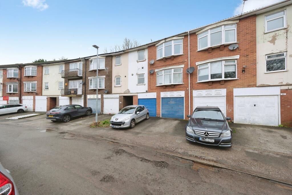 Main image of property: Carlton, Nottingham, Nottinghamshire, NG4