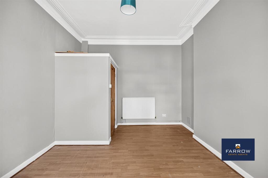 Apartment in Doncaster - View 5