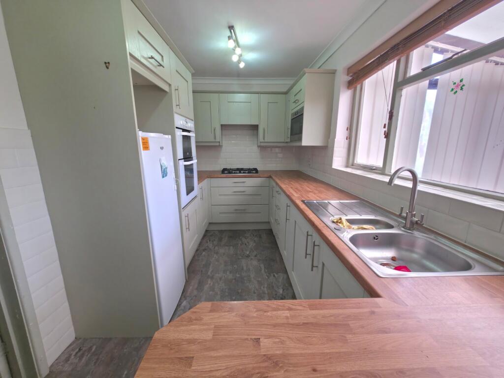 Arden Road, Bulkington, Bedworth, Warwickshire, CV12 photo 4