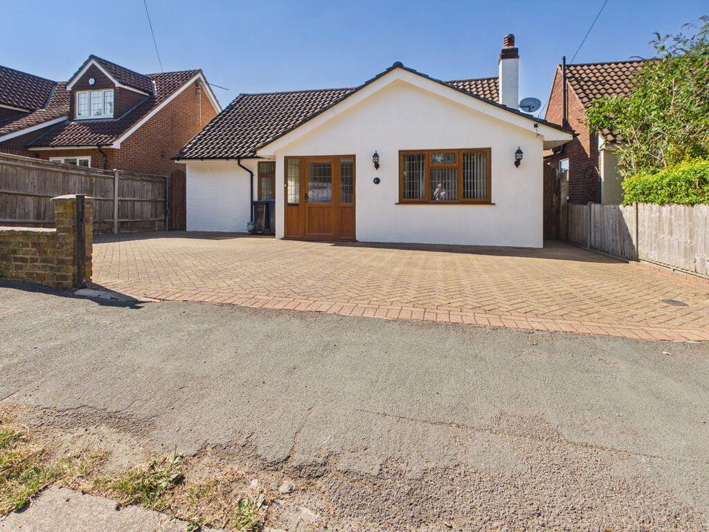 Main image of property: Avenue Road, Caterham