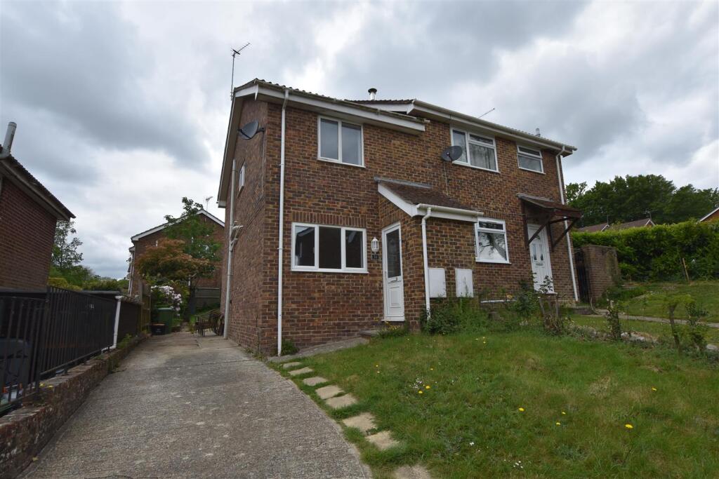 Main image of property: Swallow Drive, Battle