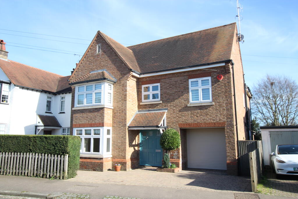 Main image of property: Lancaster Road, St. Albans, AL1