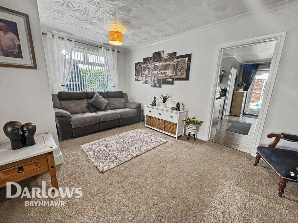 Greenfield Crescent, Ebbw Vale photo 4