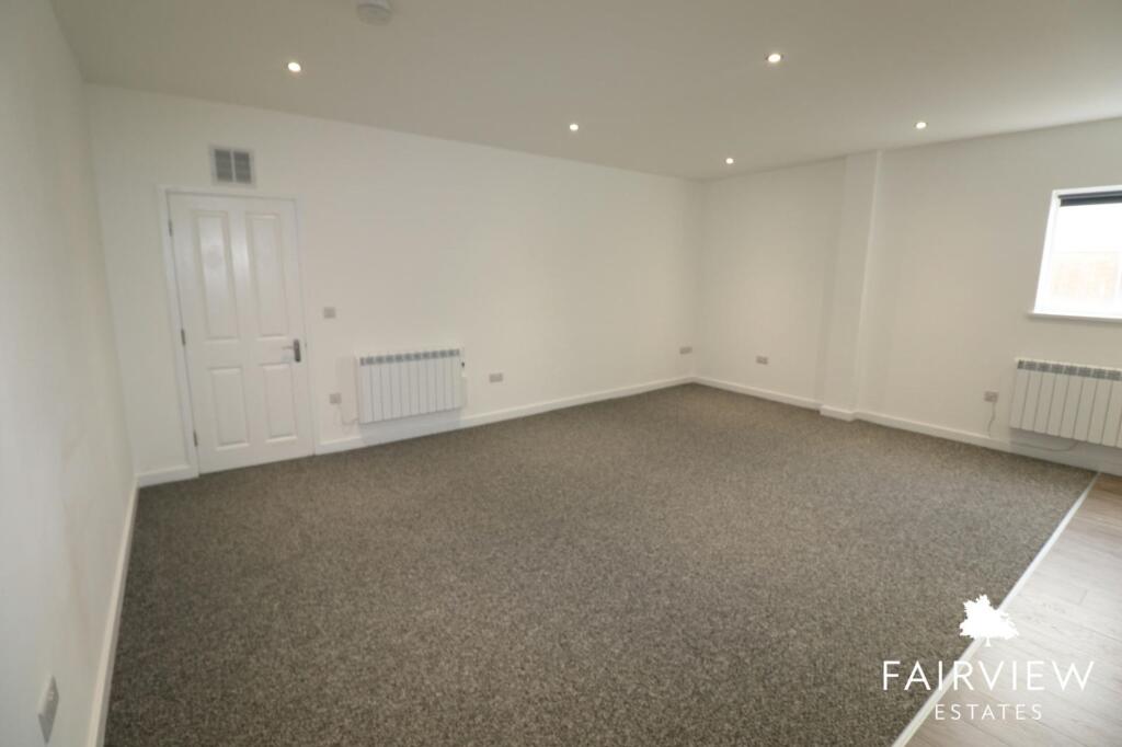 Apartment in Nottingham - View 5