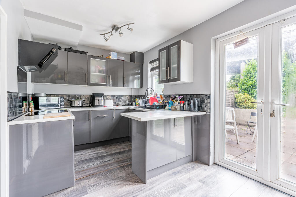 Main image of property: West Town Road, Shirehampton, Bristol