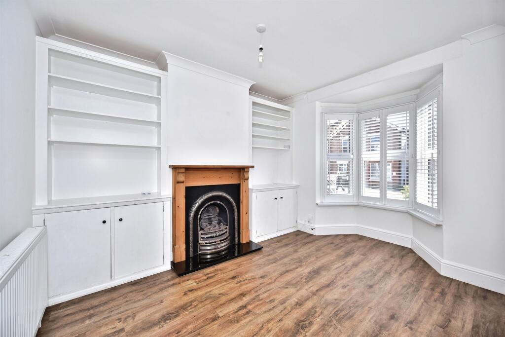 Main image of property: Malling Road, Snodland