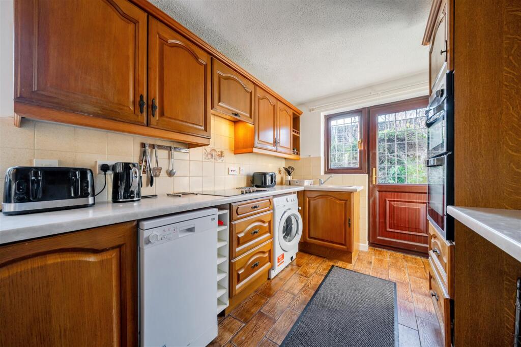 7 Willow Park, Minsterley, Shrewsbury, SY5 0EH photo 4